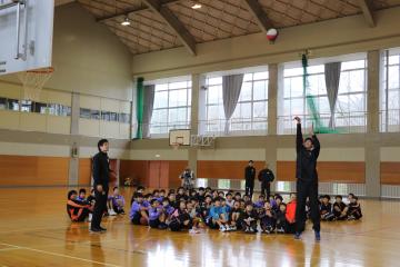 12月8日 西宮ストークス バスケットボール教室の写真2