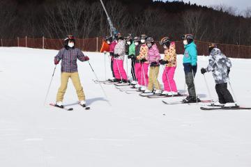 2月16日 神河中学校2年生 スキー実習の写真1