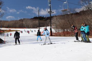 2月16日 神河中学校2年生 スキー実習の写真2
