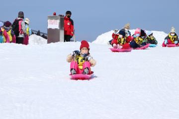 3月4日 神河町連合小学校1・4年生 冬の自然体験の写真1