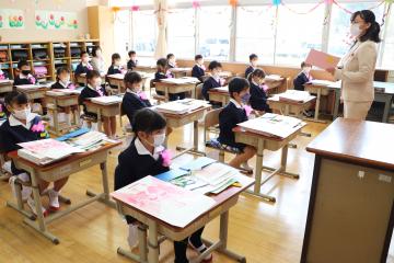 4月8日 寺前小学校入学式の写真3
