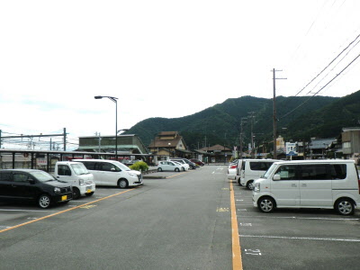 JR寺前駅前駐車場（寺前駅前ロータリー内）の写真