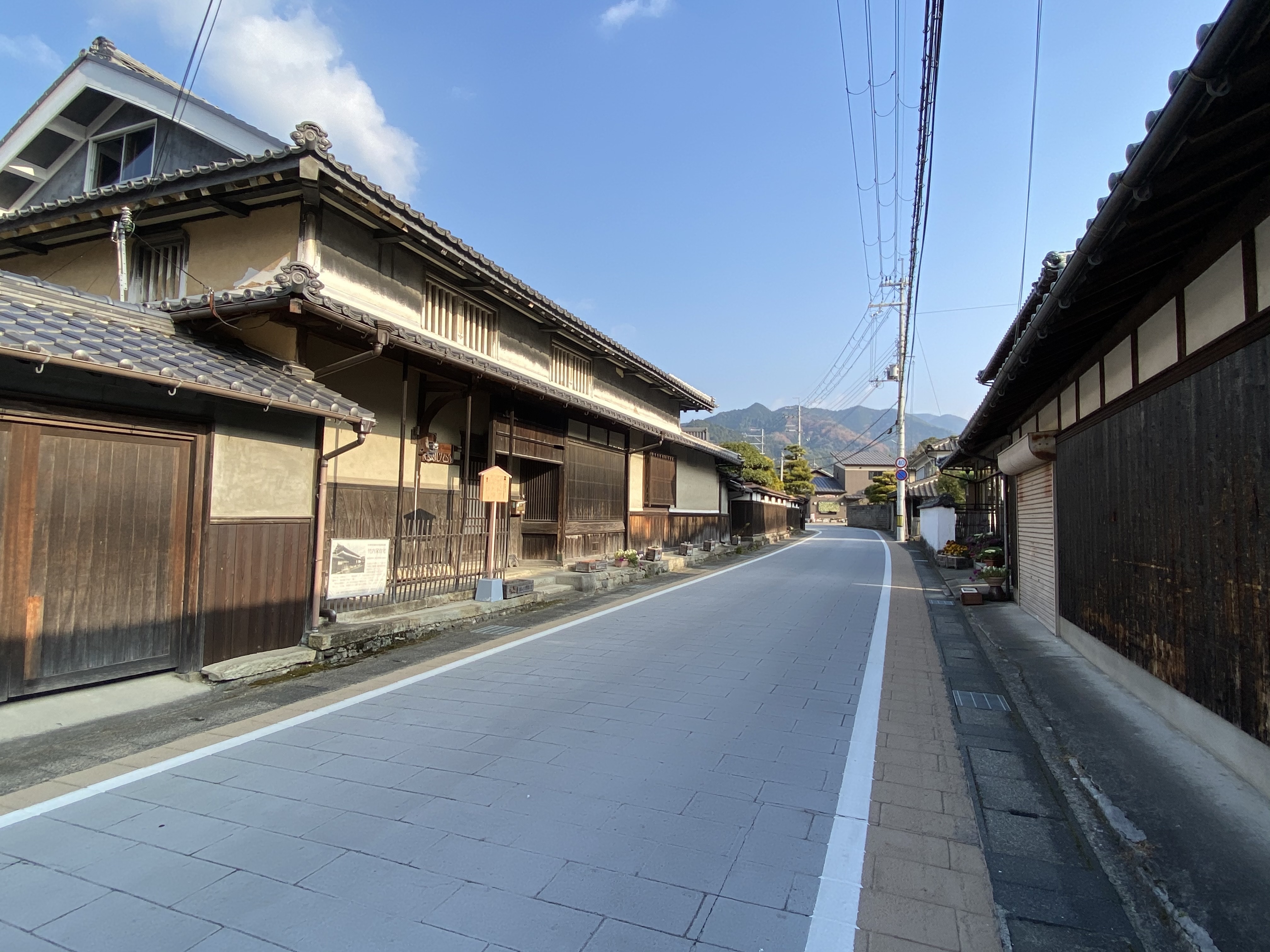 中村・粟賀町の町並みの写真