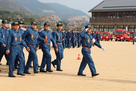 4月1日神河町消防初出式および入退団式の写真