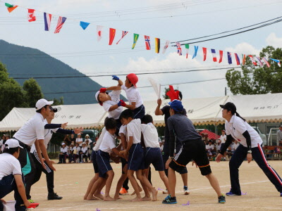 幼稚園・小学校合同運動会の様子