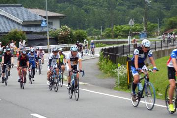 7月1日 第1回神河ヒルクライム レース序盤の写真