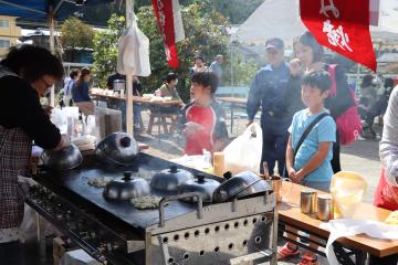 10月14日 山田営農 秋の収穫祭の写真1