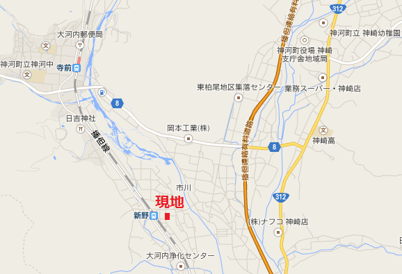 新野駅を出て、県道404号線を経由して約8分