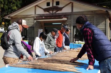 11月17日 上小田自然薯まつりの写真1