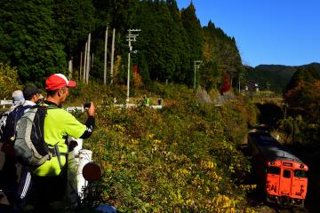 11月23日 紅葉ウォーキング＆長谷駅フォトコンテスト表彰式の写真2