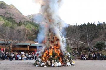 1月13日 グリーンエコー笠形 とんど祭りの写真1