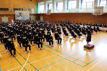 3月18日 神河中学校卒業式の写真1