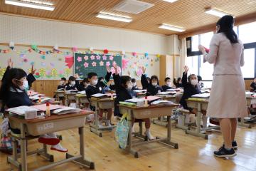 4月8日 神崎小学校入学式の写真1