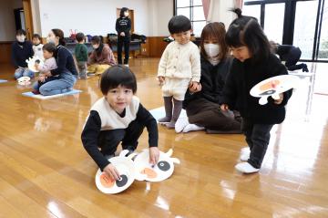 1月12日 1歳親子活動 お正月あそびの写真4