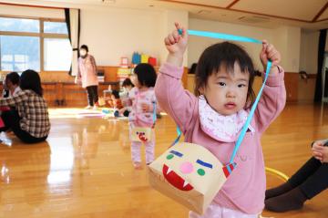 2月3日 おひさまタイム『オニさんとあそぼう』の写真1