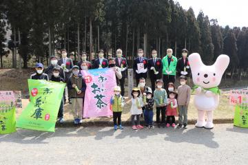 3月12日 ヨーデルの森 桜の植樹の写真1