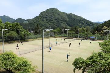 5月15日 春季町民テニス大会の写真1