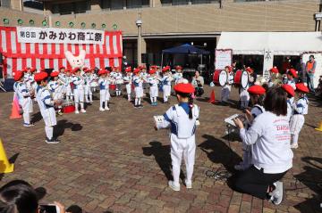 11月6日 第8回かみかわ商工祭の写真1