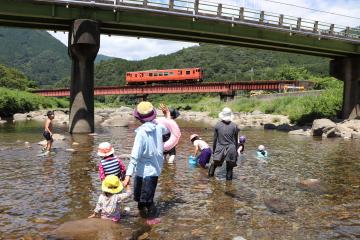 7月21日 きらきら館 長谷の川であそぼうの写真3