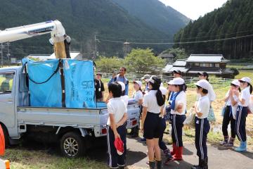 9月12日 長谷小学校 稲刈り体験の写真4