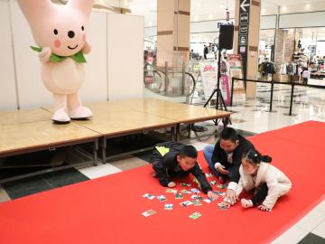 1月7日 新春 郷土カルタ大会の写真1