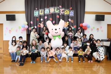 4月15日 子育てグループ活動 はじめましての会の写真4