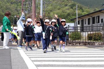 5月1日 神崎小学校 交通安全教室の写真3
