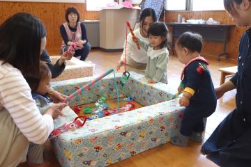 5月14日 おひさまタイム こいのぼりがいっぱいの写真4