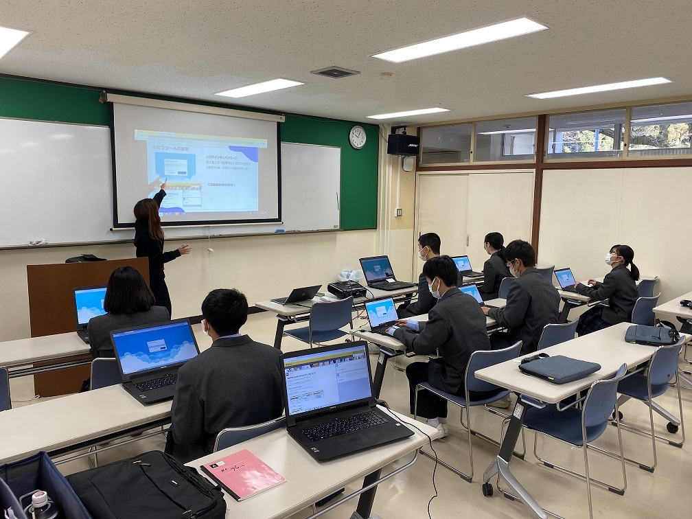 神崎高校でのDX人材育成講習を実施します