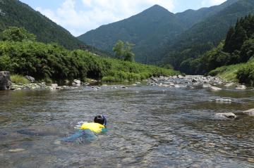 7月30日 長谷の川であそぼうの写真3