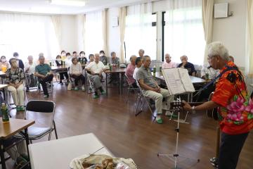 9月15日 新野区 敬老の日の写真3