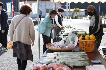 11月23日 根宇野ゆず祭りの写真3