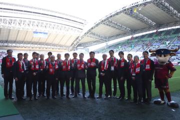 11月30日 サッカーJ1ヴィッセル神戸ホーム最終戦の写真2