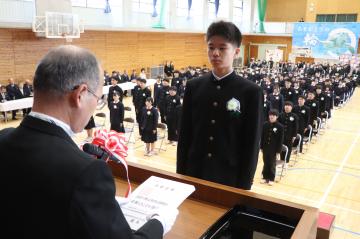 3月10日 神河中学校 卒業証書授与式の写真3