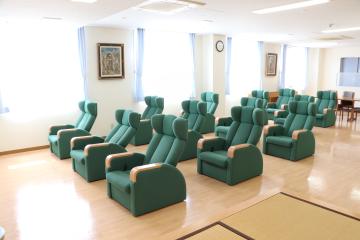 健診センター待合室の画像