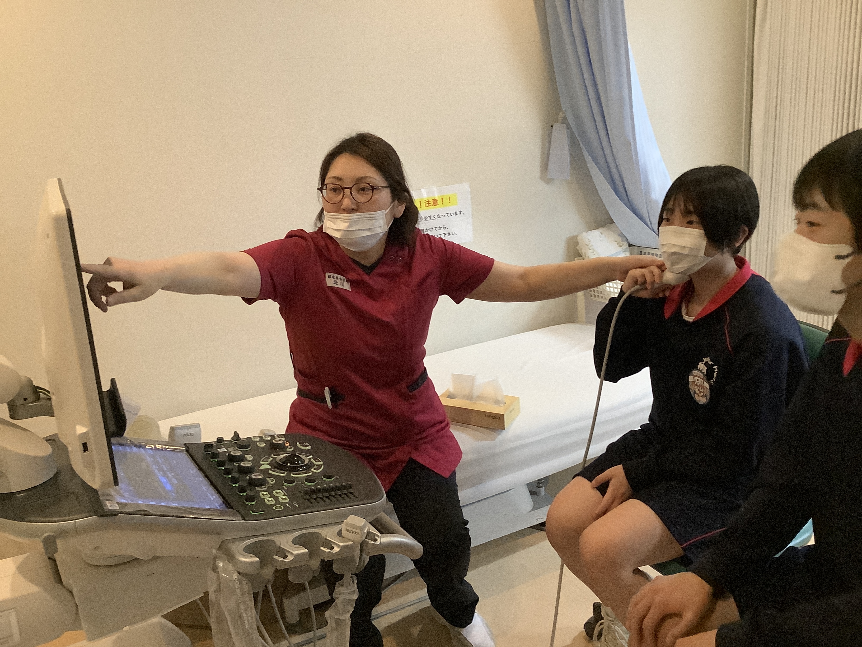 臨床検査科見学の写真